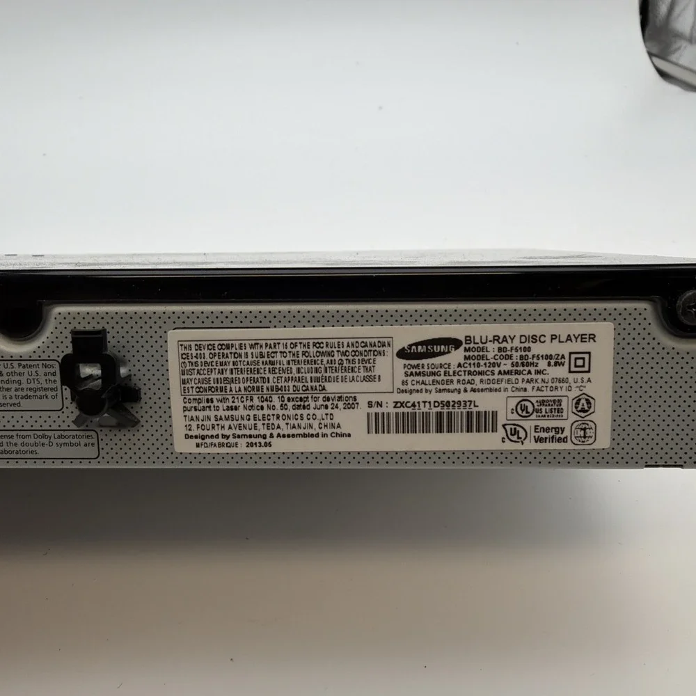 Samsung BD-H5100 Blu-ray Disc Player Full HD 1080p HDMI DVD Player No Remote
